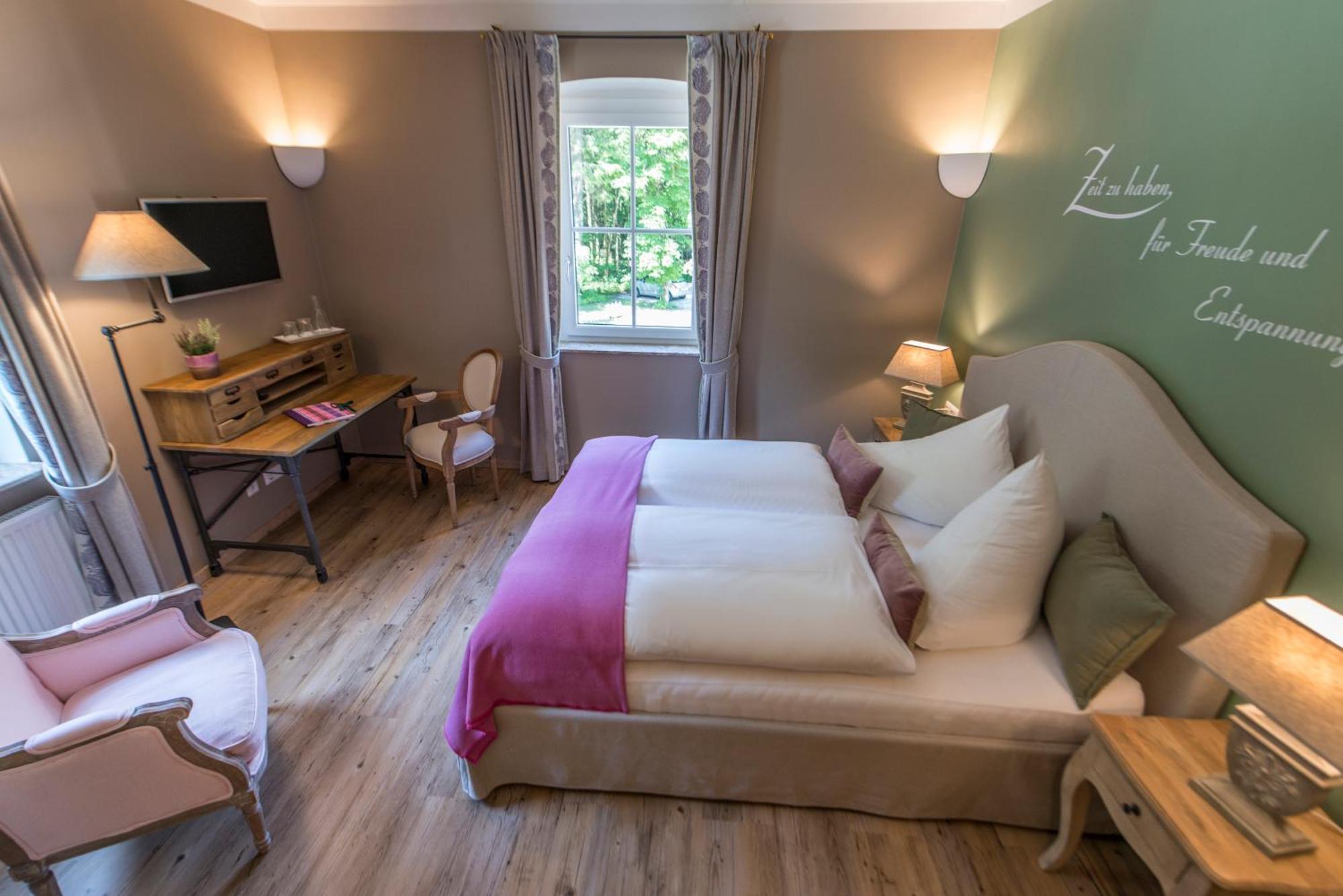 "바트아우시 Waldruhe - Bett, Fruehstueck & Ein Laecheln B&B 외부 사진